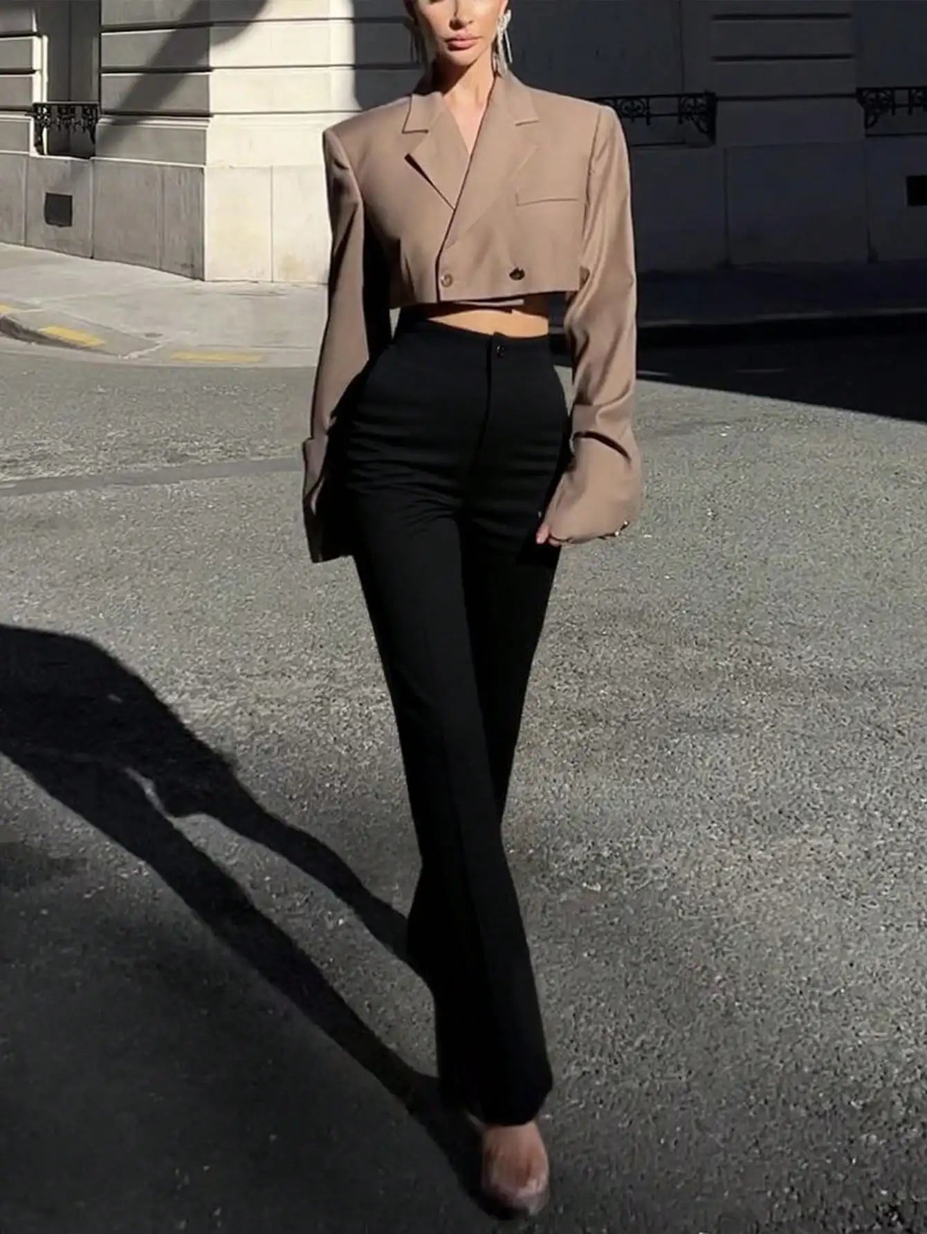 Calça feminina preta casual